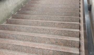 Гранитные ступени